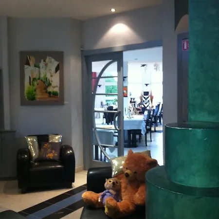 Ξενοδοχείο La Maison Ernenwein 3*